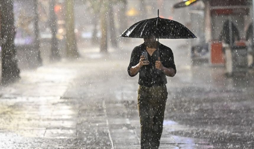 Meteoroloji'den İstanbul dahil o illere sağanak uyarısı! Balkanlar'dan geliyor, 3 gün sürecek!