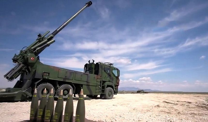 Kara Kuvvetleri Komutanlığı'nın yeni gücü: T-155 TTA Entegre Panter Obüsü envantere dahil edildi