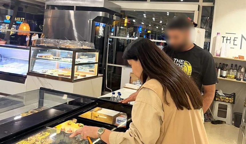 Adana’da gıda denetimlerinde 16 işletmeye ceza kesildi