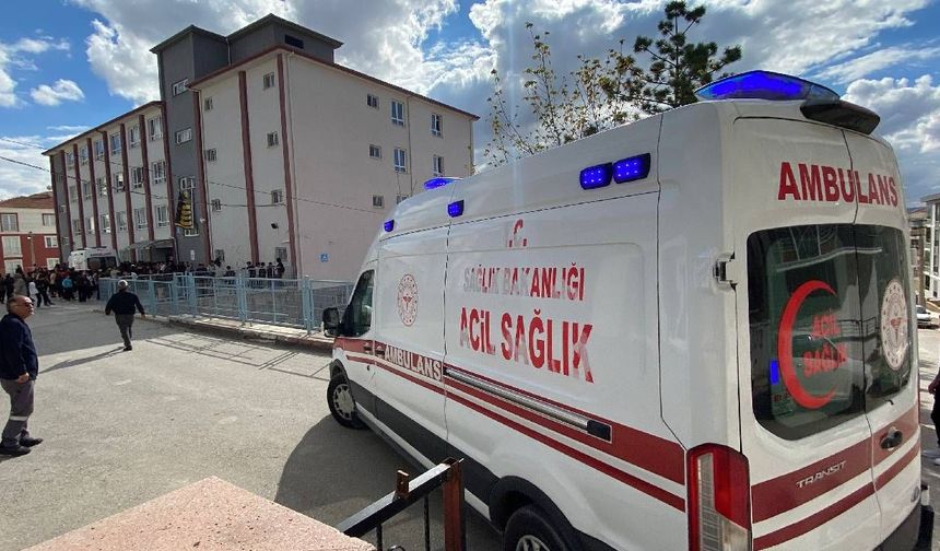 Çorum OSB'de zehirlenme krizi: 736 işçi hastanelik oldu!