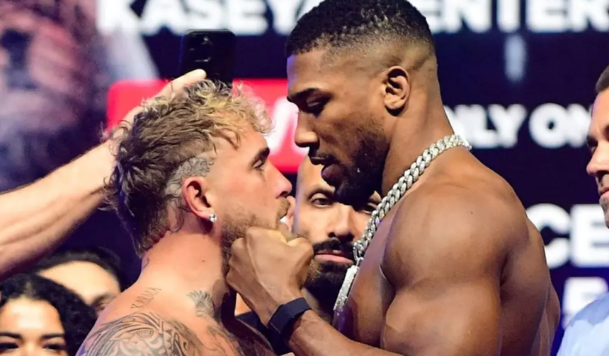 ABD'de şoke eden müsabaka! Ünlü fenomenin çenesi kırıldı...