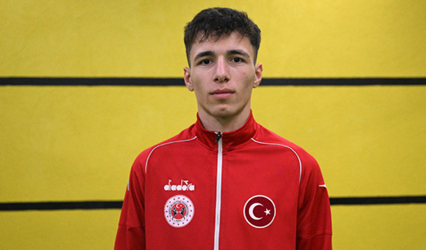 19 yaşında üç büyük zafer: Utku Mete Yağcı zirveye adını yazdırdı