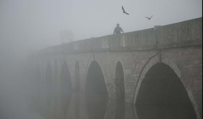 Edirne'de sis etkili oldu