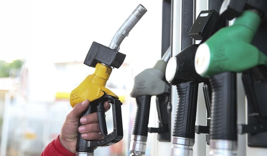 Motorin ve benzine ne kadarlık zam geliyor, zam ne zaman geçerli, ne kadara yükselecek?