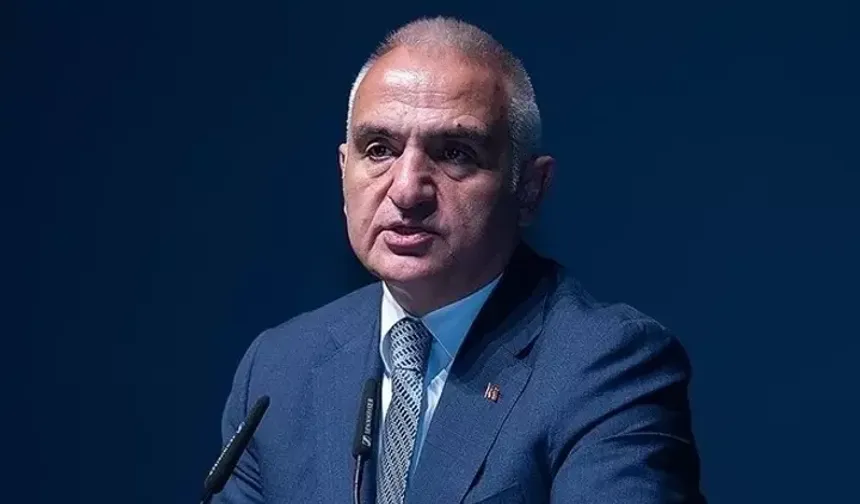 Antalya'dan turizm rekoru! Bakan Ersoy duyurdu: 17 milyon ziyaretçi aşıldı