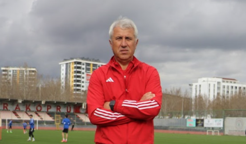 Muğlaspor Teknik Direktörü Besim Durmuş: “Azalarak da çoğalabileceğimizi bu sezon gösterdik”