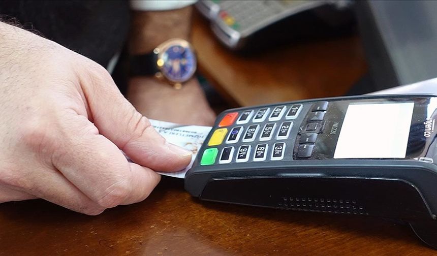 Milyonlarca çalışan ve işvereni ilgilendiren karar resmen açıklandı: Günlük 330 TL...