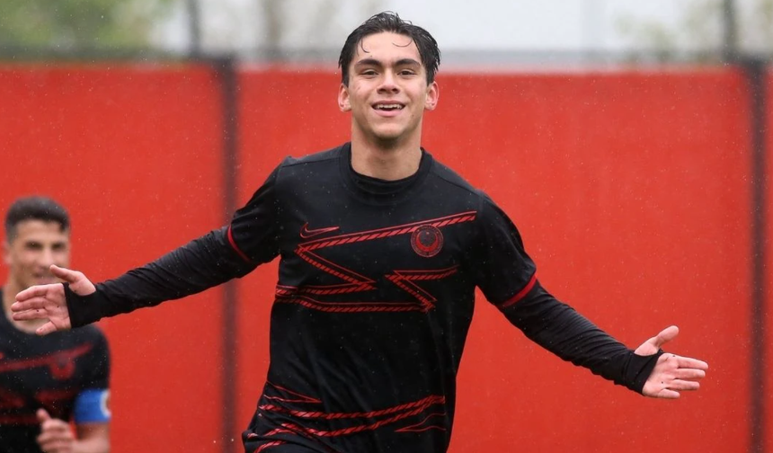 Gençlerbirliği alt yapısı üretmeye devam ediyor! Alt yapıdan milli takıma çağrıldı....