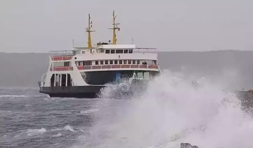 Gökçeada ve Kabatepe arasında deniz ulaşımına hava engeli: 2 sefer iptal
