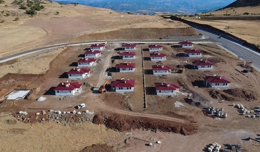 Tunceli’de deprem sonrası konut inşaatları hızlanıyor