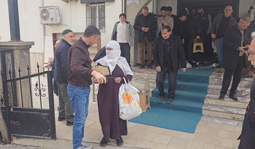 Dilenci, zabıtaya yakalandı teklifi ilginç oldu!