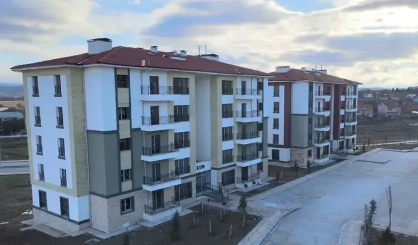 Taşınmaz alıp satacaklar dikkat! Bakanlık tarihi değiştirdi