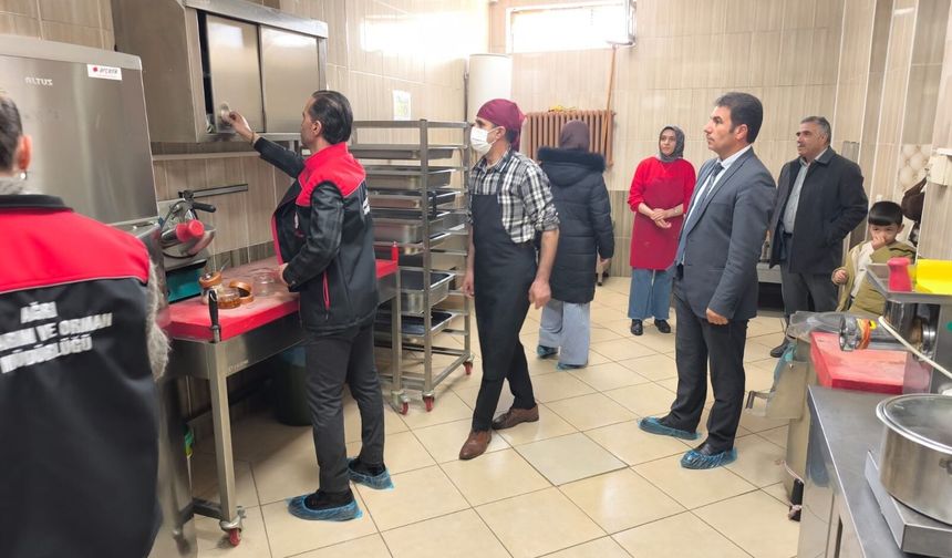 Ağrı'da öğrenci yurtlarına yönelik gıda denetimi