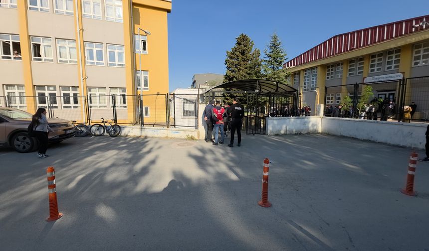 Edirne'de okul emniyeti turnikeyle sağlanıyor