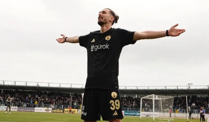 Aykut Çift gol kralı olarak Kütahyaspor’u şampiyonluğa taşıdı