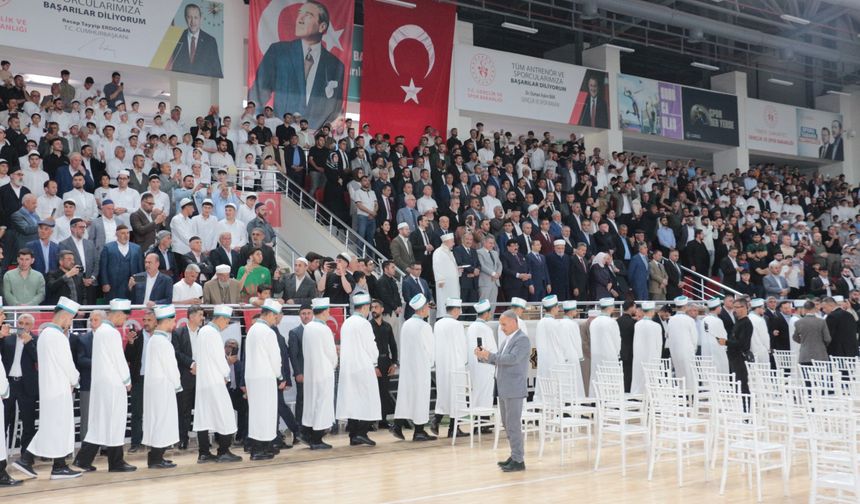 335 genç hafıza muhteşem tören