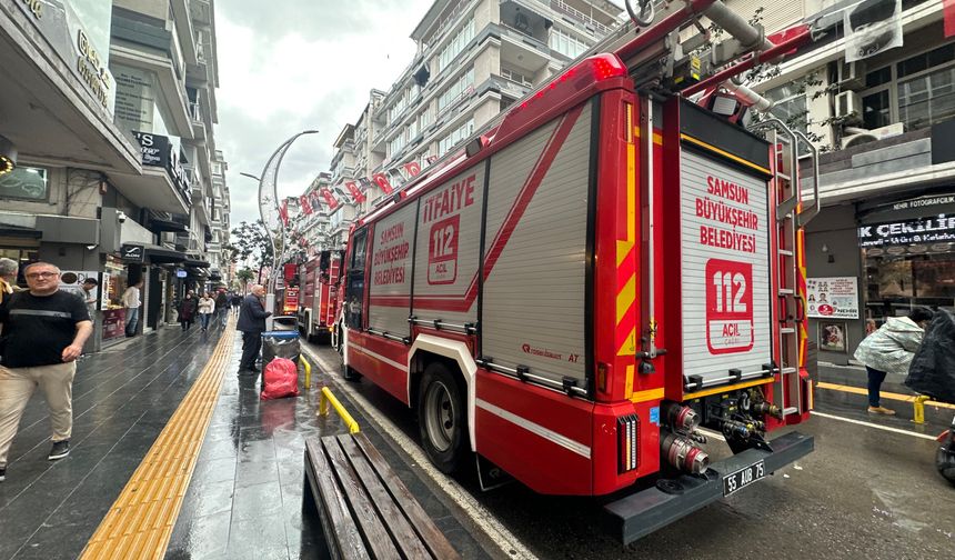 Samsun'da beş katlı bina yangını korkuttu