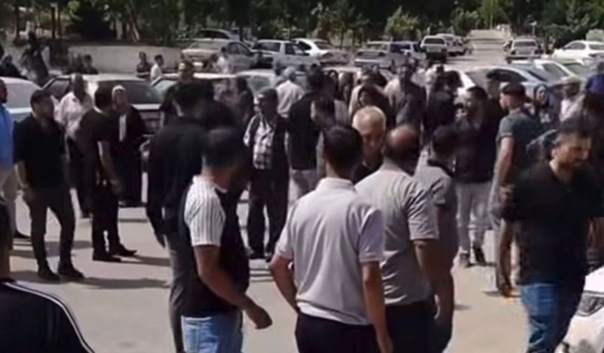 Gaziantep'te mezarlıkta silahlı çatışma: O anlar kamerada