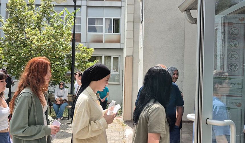 Saniyelerle yarış, duyarlı vatandaşın yardımıyla zaferle bitti