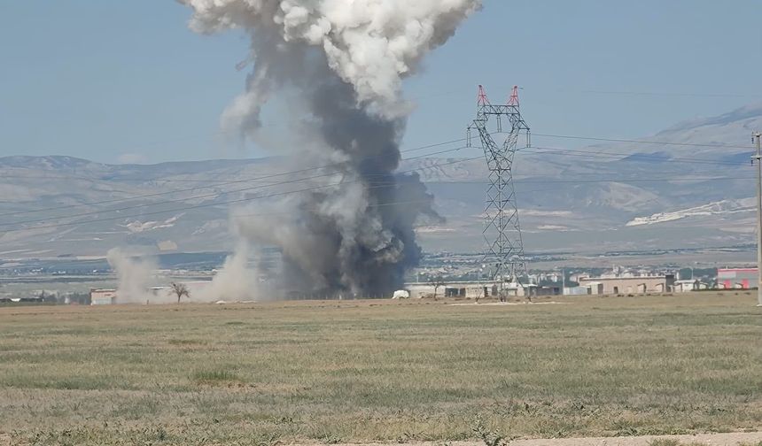 Niğde'de havai fişek fabrikasında patlama! Yaralılar var