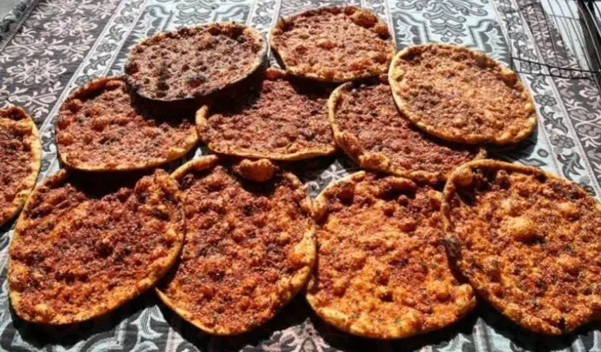Hatay'ın vazgeçilmezi biberli ekmek nasıl yapılır?