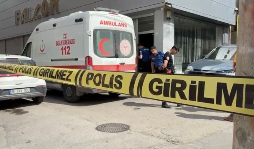 Bursa’da çarşı ortasında dehşet! Kadını öldürdü sonra canına kıydı