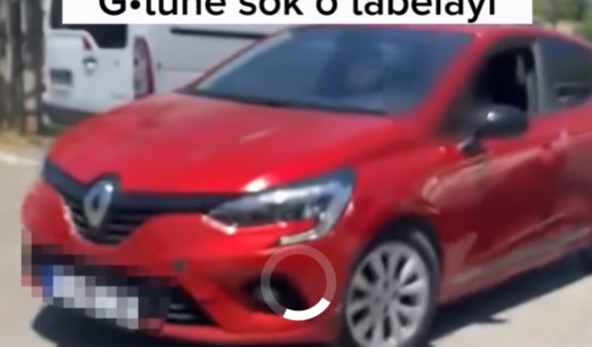 Beykoz'da ters yön tartışması! Erkek sürücü uyardı, kadın sürücü küfür etti