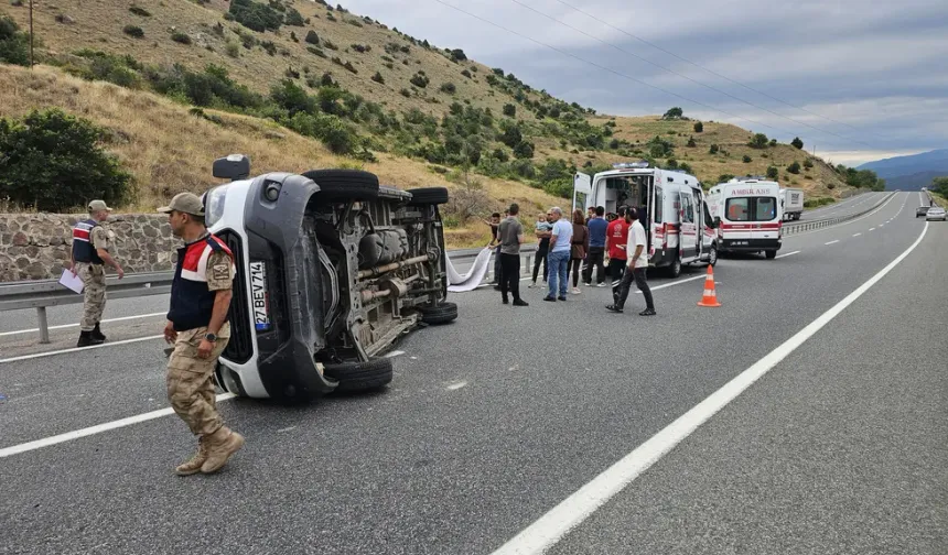 Erzincan'da feci minibüs kazası
