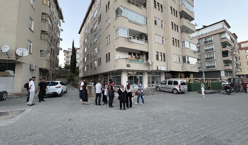 Kastamonu'da ilginç sebepli balkon yangını korkuttu