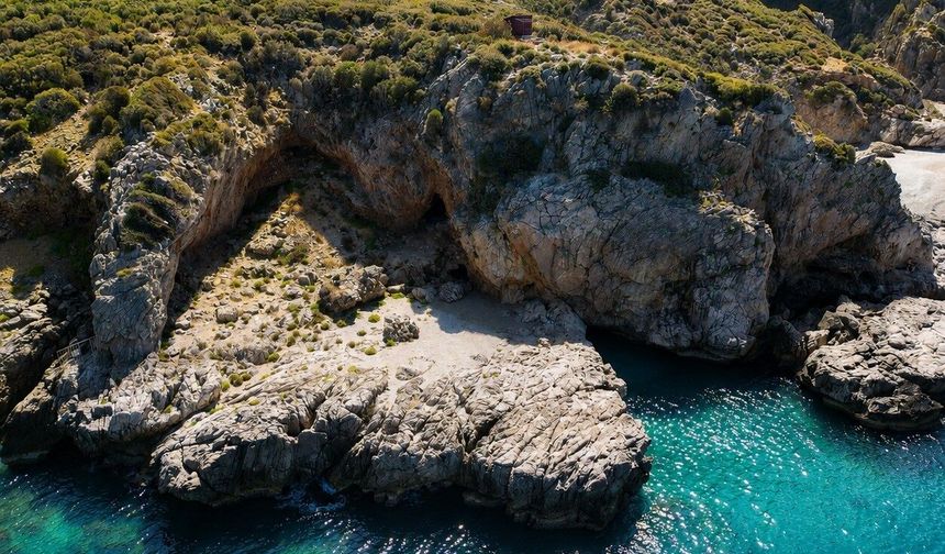 Bu mağarada insan kalıntıları bulunuyor