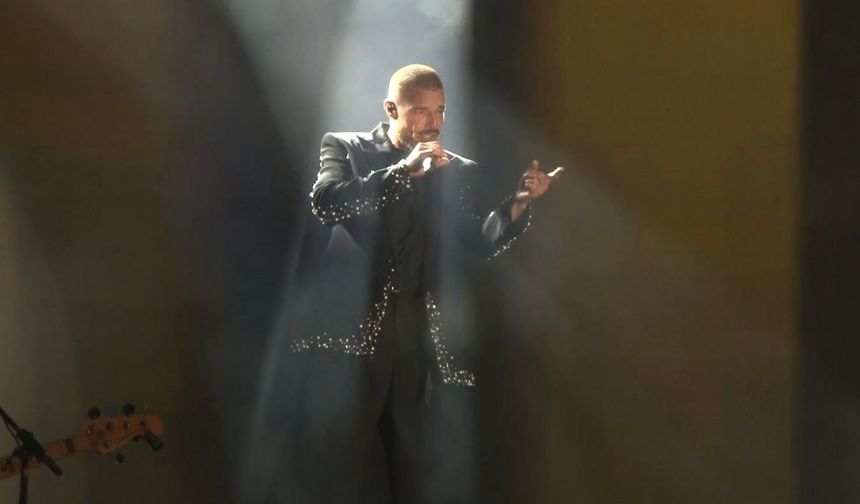 Ricky Martin 15 yıl sonra İstanbul'u salladı!