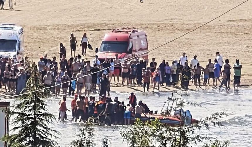 Akıntıya kapılan çocukları kurtarırken kendisi boğuldu