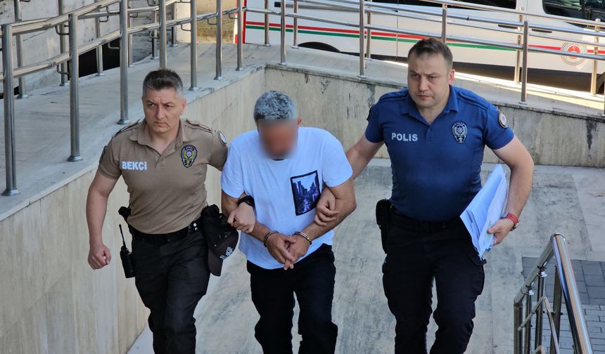 Kadın sürücüyü dikiz aynasıyla darbeden sürücüye adli kontrol