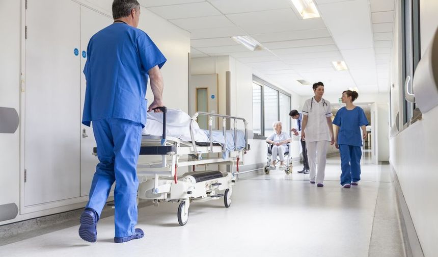 Sağlık personeli alımında yeni karar yayımlandı mı? 2027 kadroları belli oldu mu?