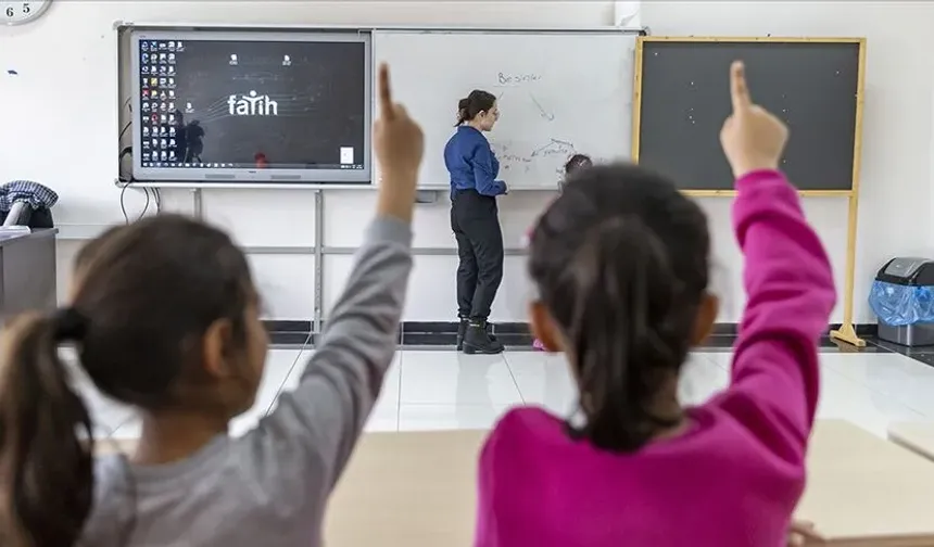 Ücretli öğretmenlik başvuruları başladı mı, ne zaman 2026? MEB e-Devlet ücretli öğretmenlik başvurusu nasıl yapılır?