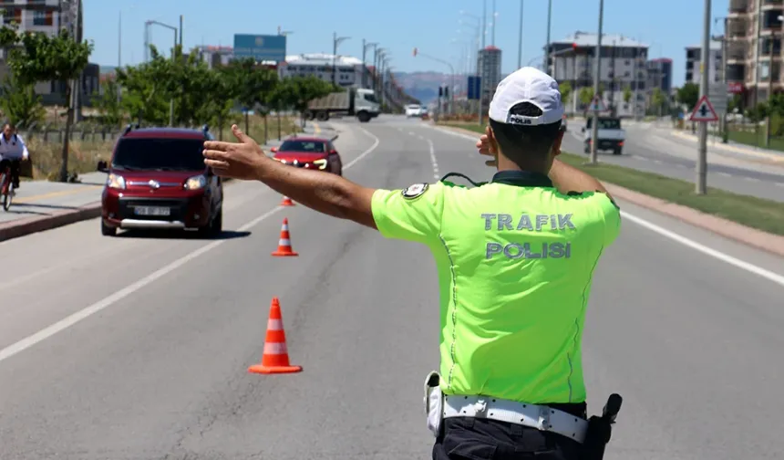Sürücülerin dikkatine: Trafik cezaları artık tek itirazla iptal edilebilecek!