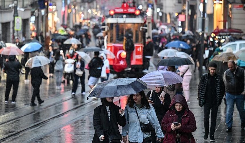 Meteoroloji, vve AKOM'dan peş peşe uyarı! İstanbul dahil 15 kentte sarı alarm