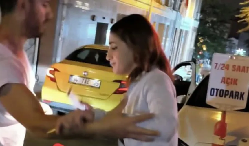 Kanadalı turiste takside bıçaklı gasp! Karaköy'de dehşete düşüren olay kamerada