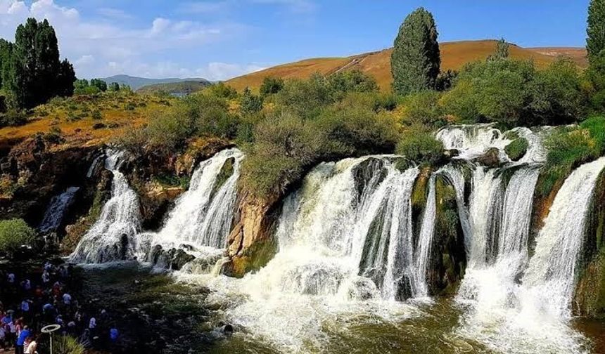 Van’da piknik faciası! 4 yaşındaki çocuk sudan çıkarıldı, hayatını kaybetti