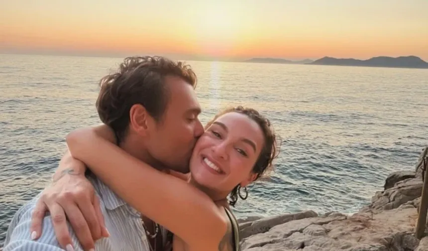 Birce Akalay mutluluğunu paylaştı! Hakan Kurtaş ile romantik kaçamak