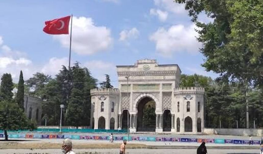 İstanbul'da bazı üniversiteler akademik takvimlerini öne çekti: İşte detaylar