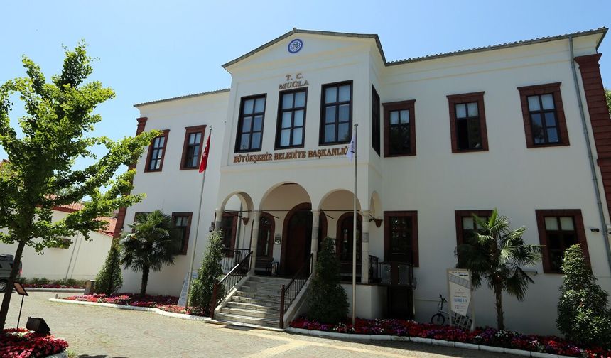 Muğla Büyükşehir Belediyesi’ne yönelik ihale iddiası: Tarihler dikkat çekti