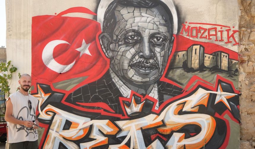 25. yıla özel dikkat çeken çalışma! Erdoğan’ın portresini duvara çizdi