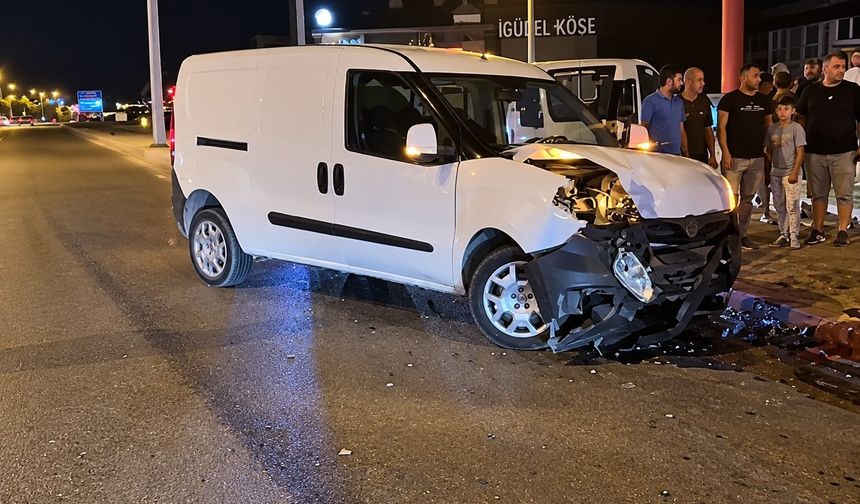 Düzce'de korkutan kaza! 3 kişi yaralandı