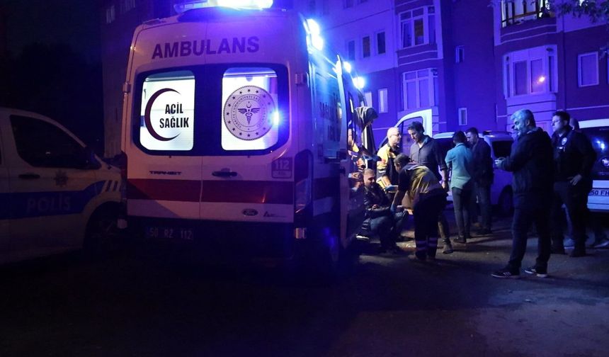 Aile kavgasında yaralandı, sağlık görevlisine "Ben ölüyor muyum?" diye sordu!