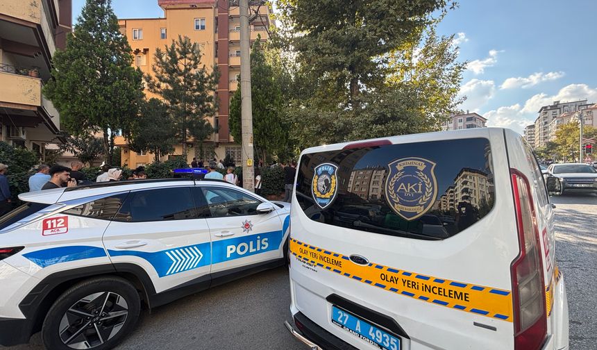Arkadaşını öldürüp intihar etti! Gaziantep'te evde dehşet yaşandı