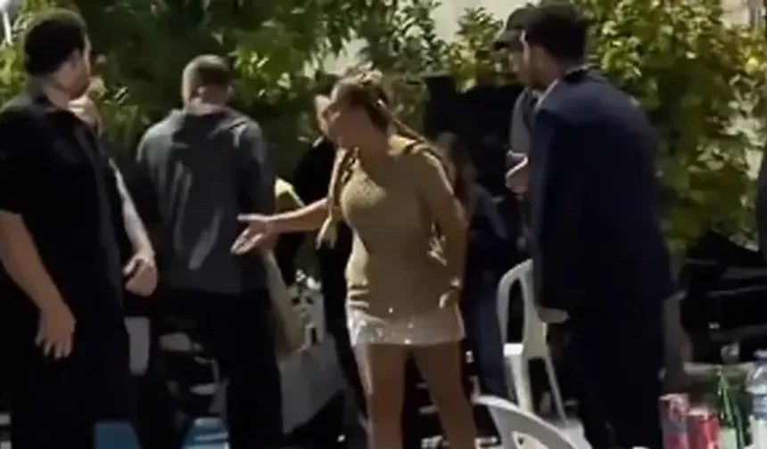 Demet Akalın’dan konserindeki olayla ilgili ilk açıklama: Dokununca delirdim