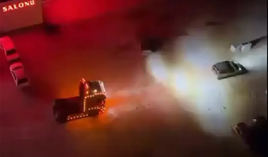 Sincan’da düğün konvoyunda geceyi korna sesleri inletti! Polis aracı gelince olan oldu