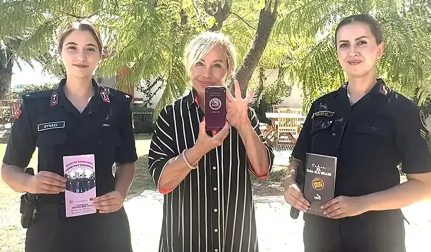 Emel Sayın'dan kadınlara çağrı! "Bir dokunuş kadar yakın"