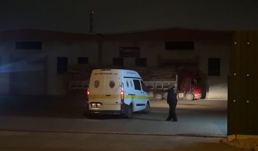 Gece vardiyasında korkunç kaza: İşçi makineye sıkışarak can verdi
